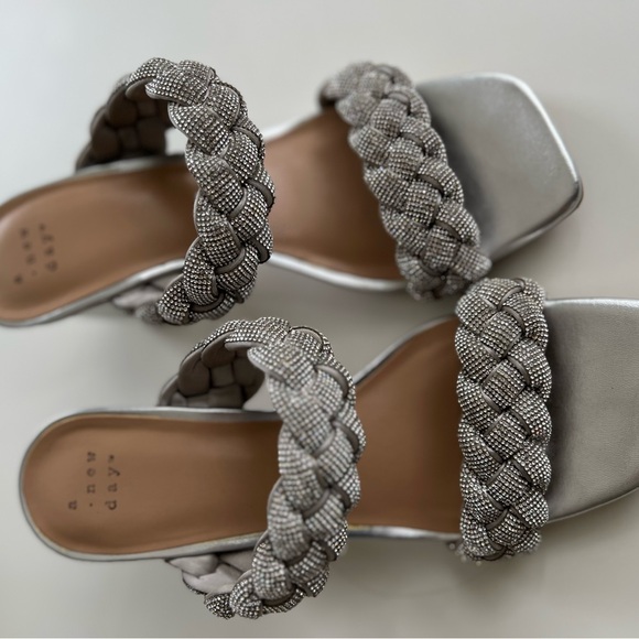 Basil Heels Solver with Rhinestone - Picture 4 of 5